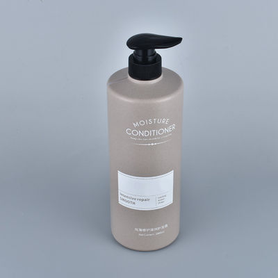 Customizable Skin Care Refillable Shampoo Containers 32oz Pump Bottle Leak Proof